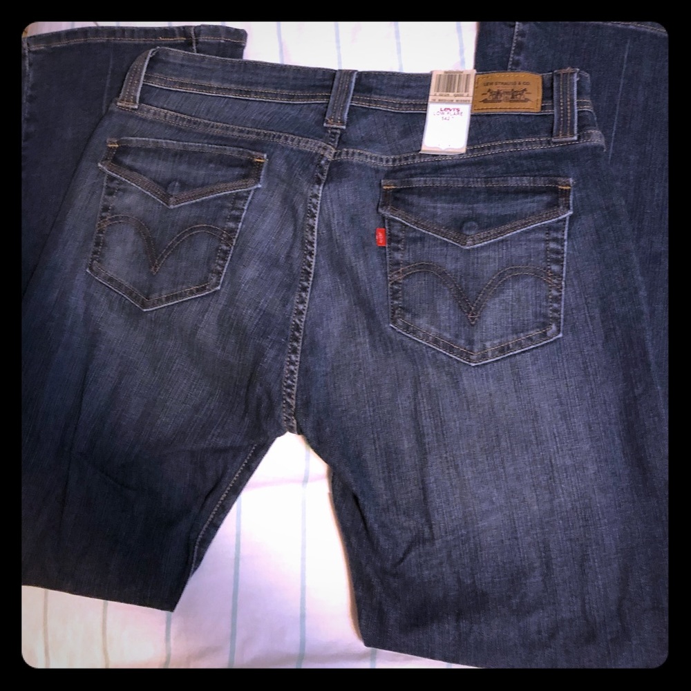 New Levi low flare